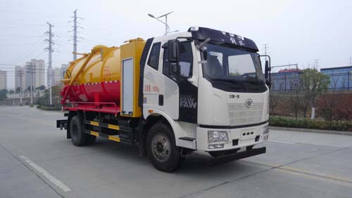 解放J6清洗吸污車